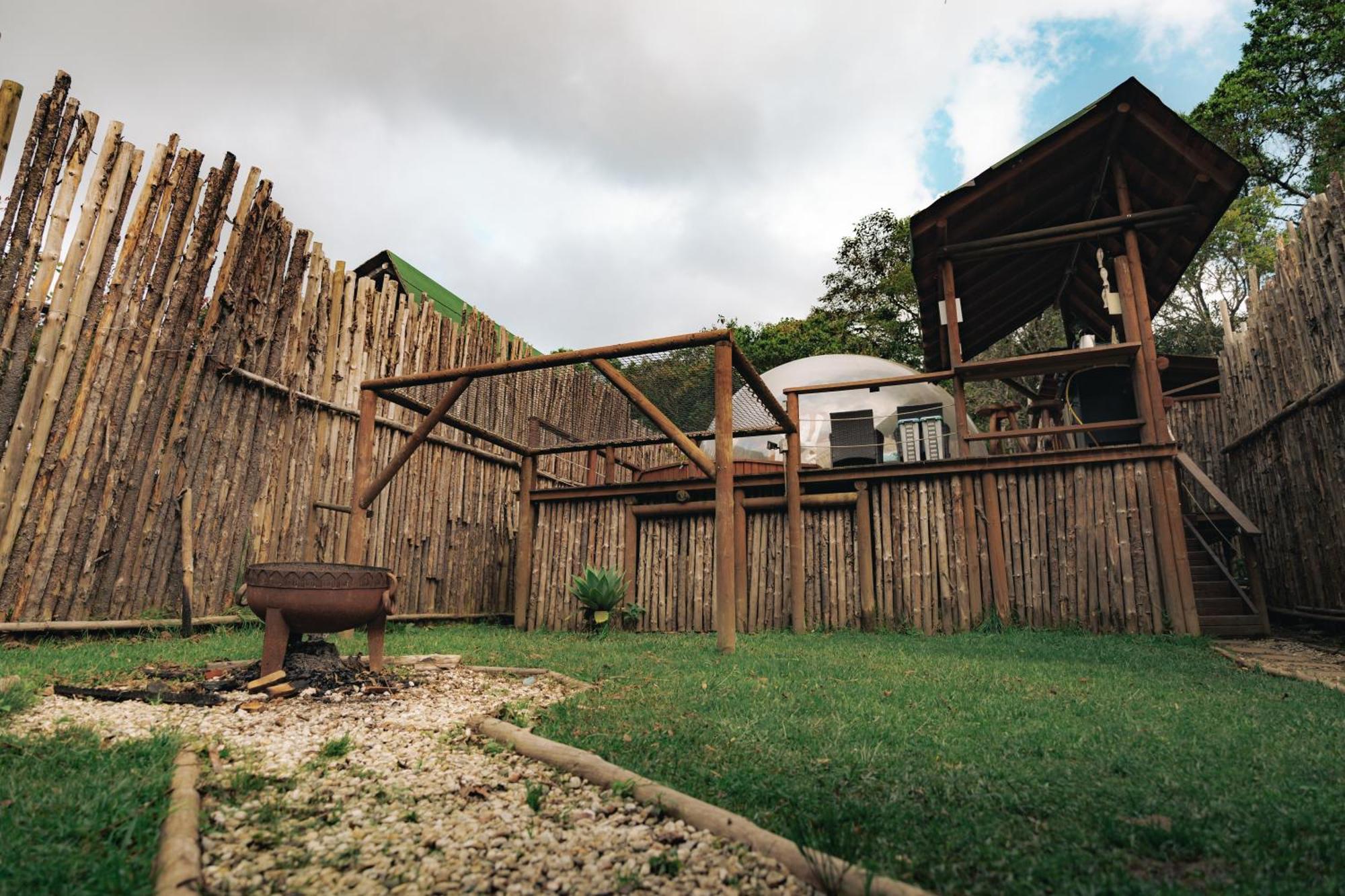 Luxury tent Bubblesky Glamping 15 Min From Medellin 4*